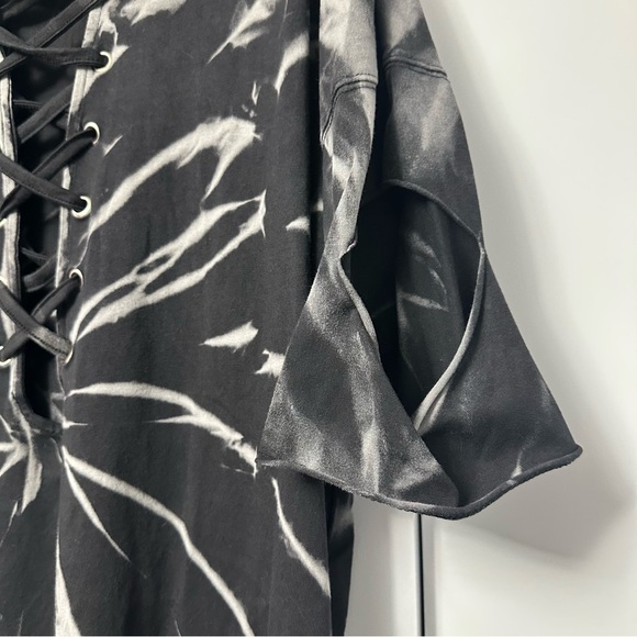 Missguided Black and Gray Tie-Dye Front Lace-Up Design Dress - Picture 6 of 8